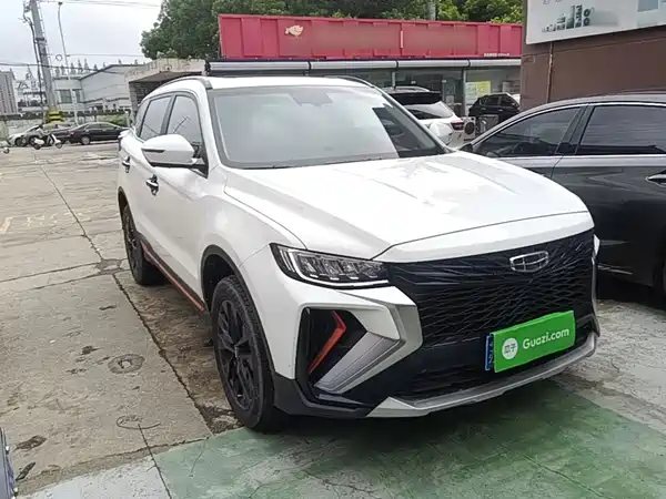 Geely Boyue 2022
