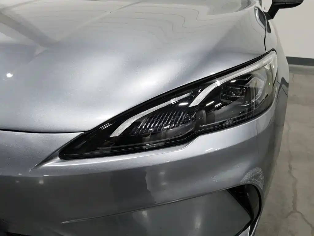 BYD Seal 05 DM-i 2026 — фото 7