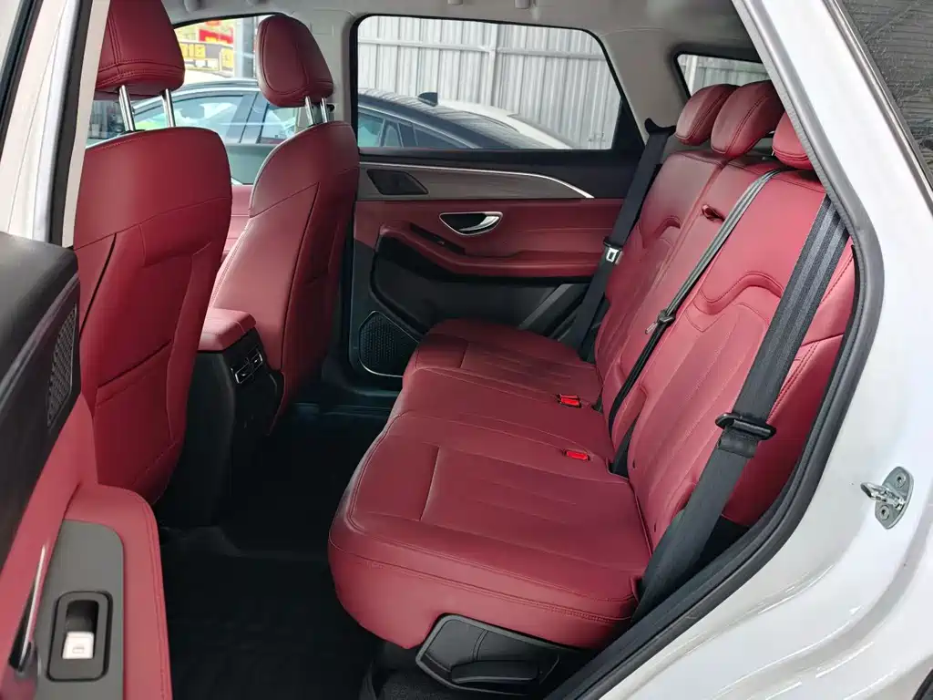 Jetour X90 PLUS 2025