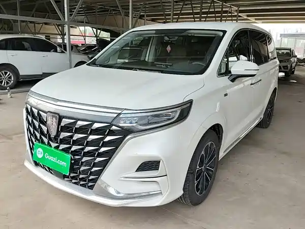 Roewe iMAX8 2024