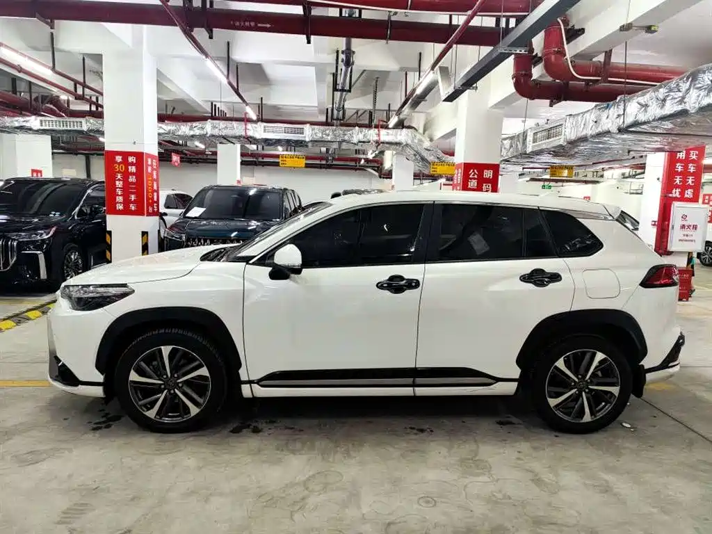 Toyota Frontlander 2023
