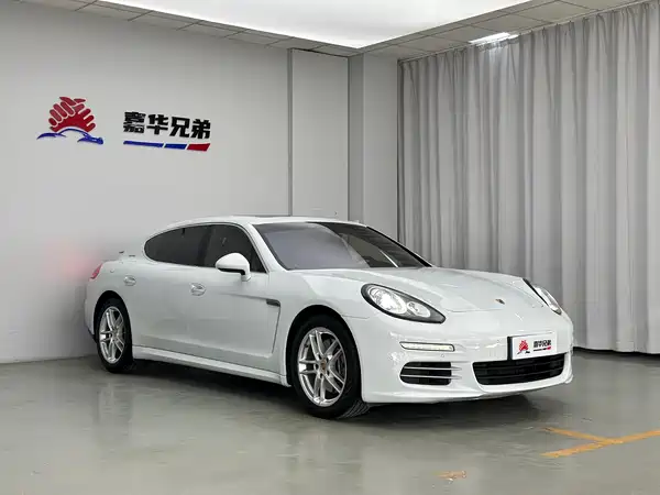 Porsche Panamera 2016