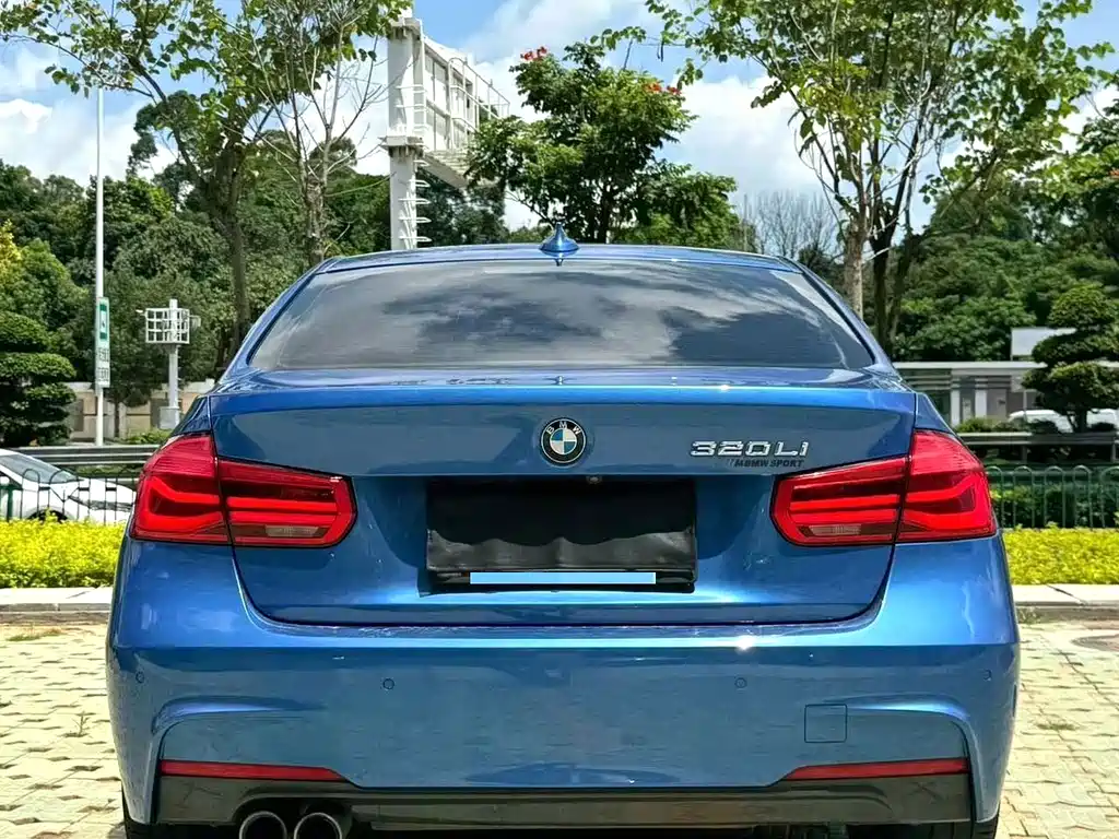 BMW 3 Series 2019