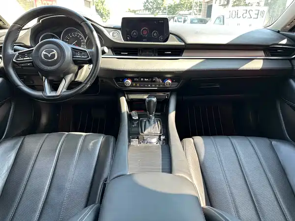 Mazda Atenza 2020