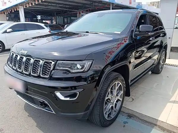 Jeep Grand Cherokee 2020