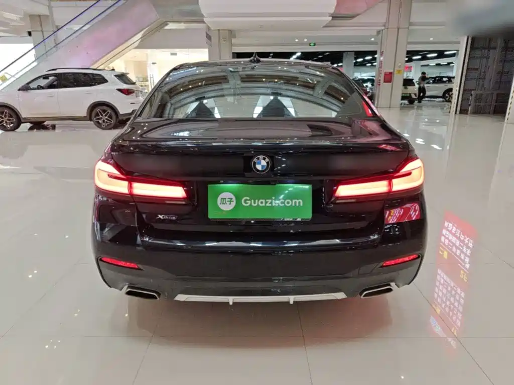 BMW 5 Series 2021