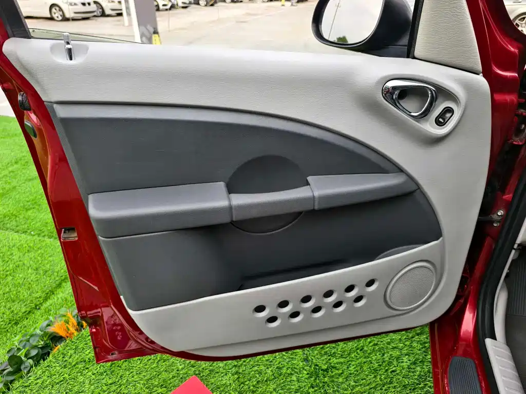 Chrysler PT Cruiser 2010 — фото 12