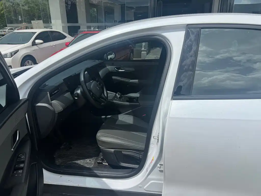 BYD Qin PLUS 2025