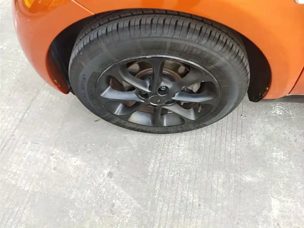 smart Fortwo 2016 — фото 23