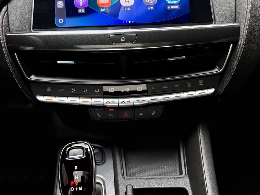 Cadillac CT5 2023 — фото 15