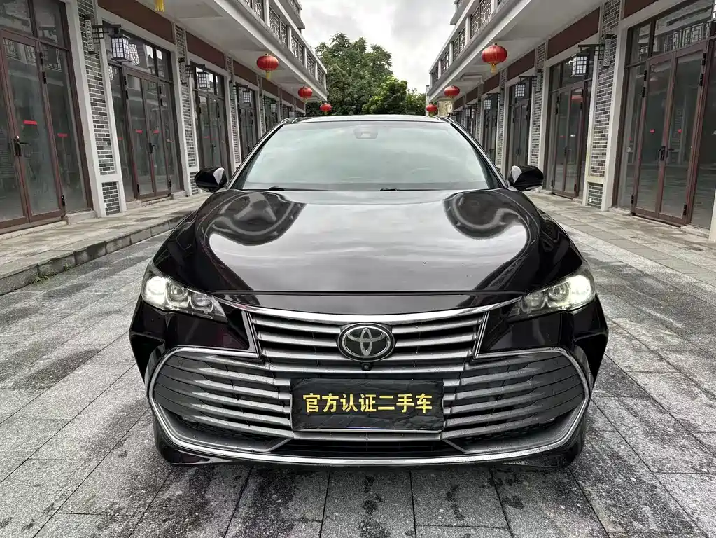 Toyota Avalon 2020 — фото 2