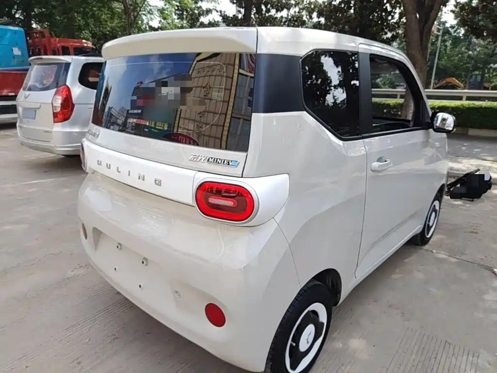 Wuling Hongguang MINIEV 2024