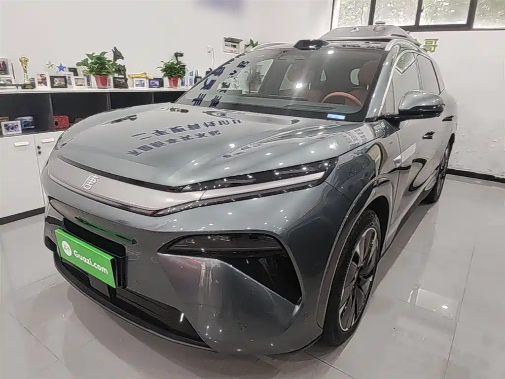 BYD Tang L 2025 — фото 1