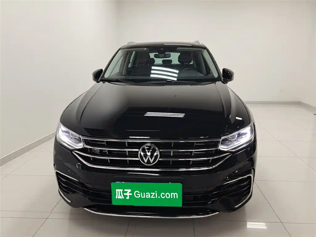 Volkswagen Tiguan L 2022 — фото 3