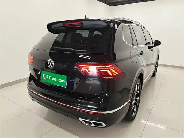 Volkswagen Tiguan L 2023