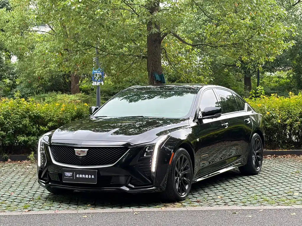 Cadillac CT5 2024 — фото 1