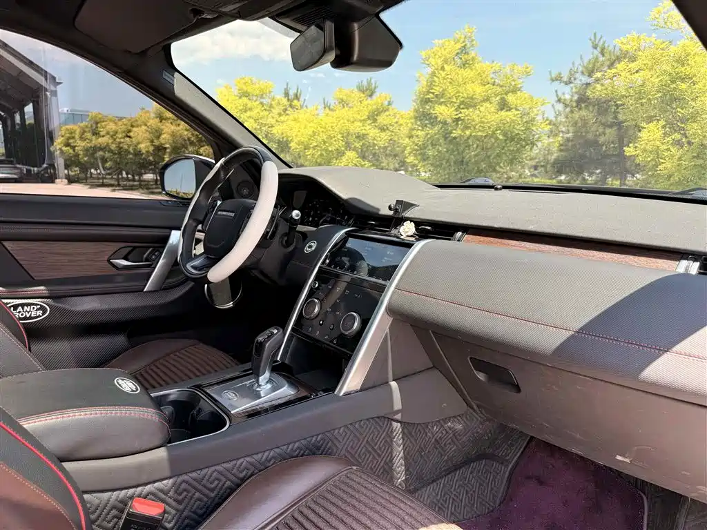 Land Rover Discovery Sport 2021 — фото 16