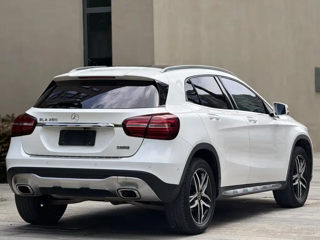 Mercedes-Benz GLA 2018 — фото 8