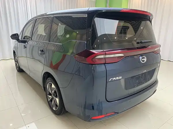 GAC Trumpchi M6 2022