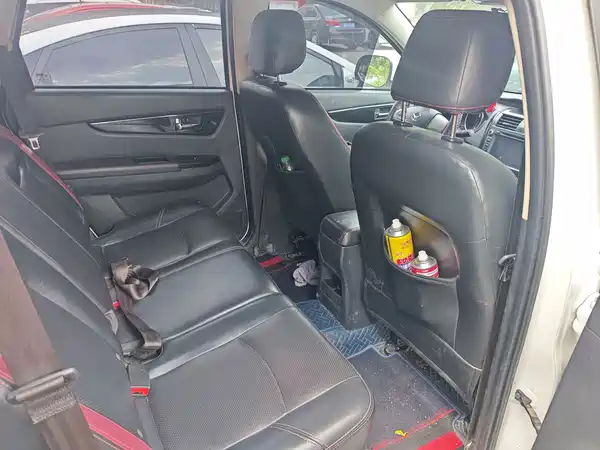 BAIC Huansu S3 2015