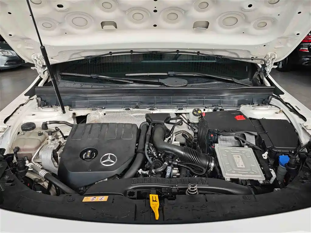 Mercedes-Benz GLB 2022 — фото 12
