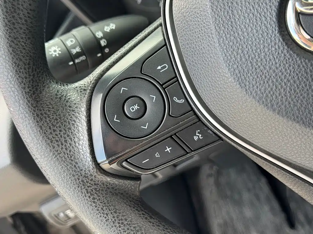 Toyota Corolla 2020 — фото 10