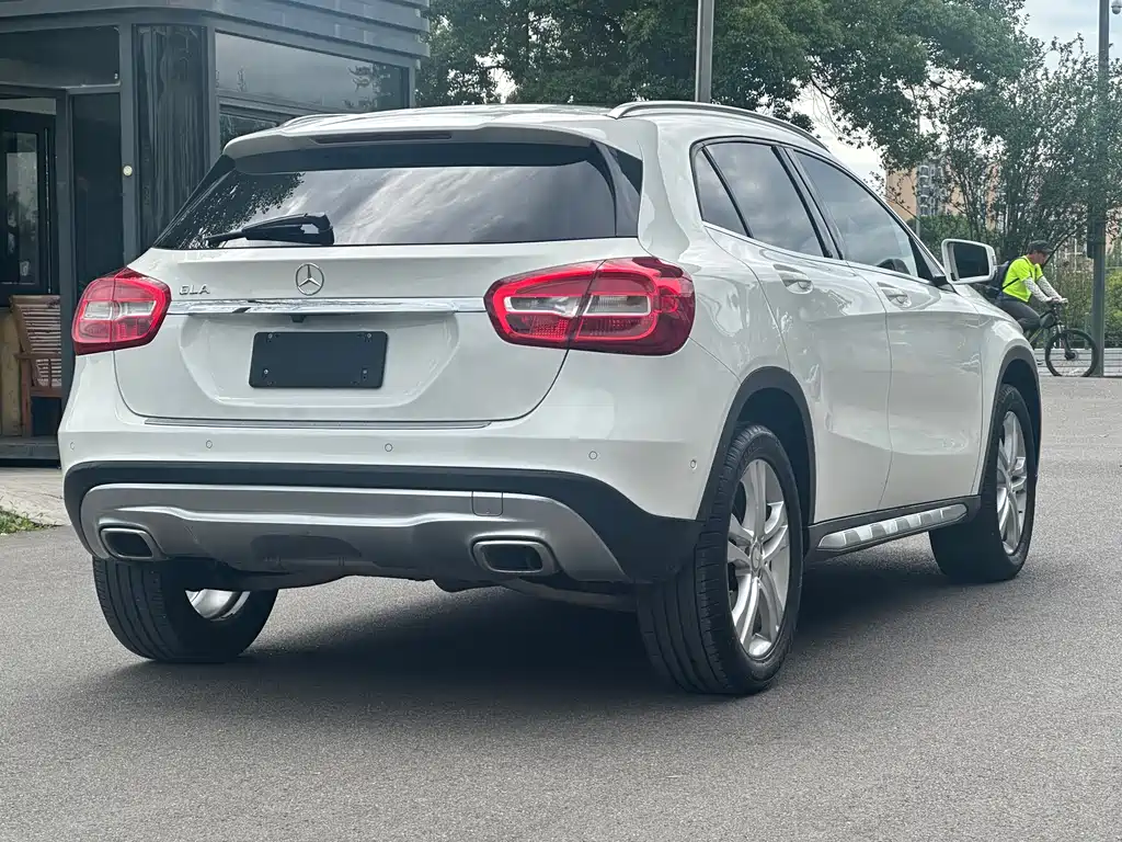 Mercedes-Benz GLA 2016 — фото 7