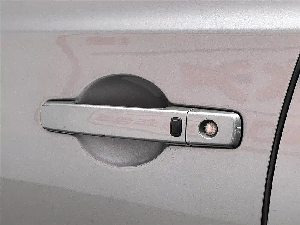 Nissan Qashqai 2010 — фото 18