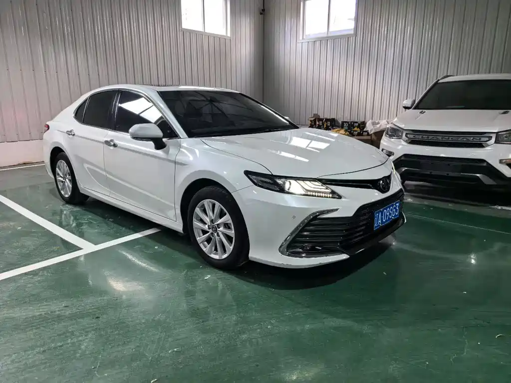 Toyota Camry 2023