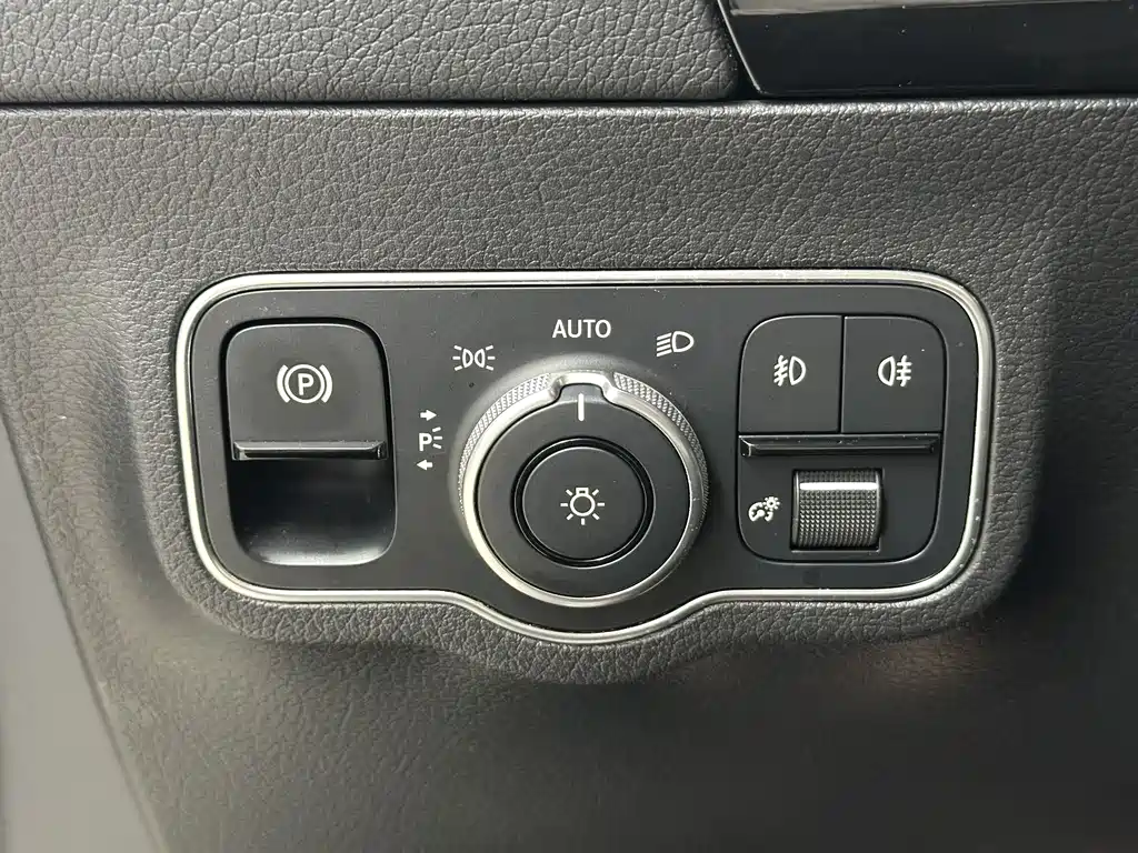 Mercedes-Benz GLA 2022 — фото 21