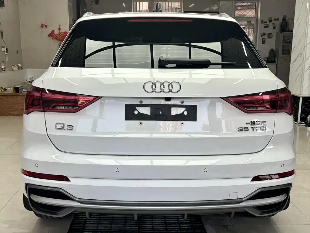 Audi Q3 2022 — фото 5