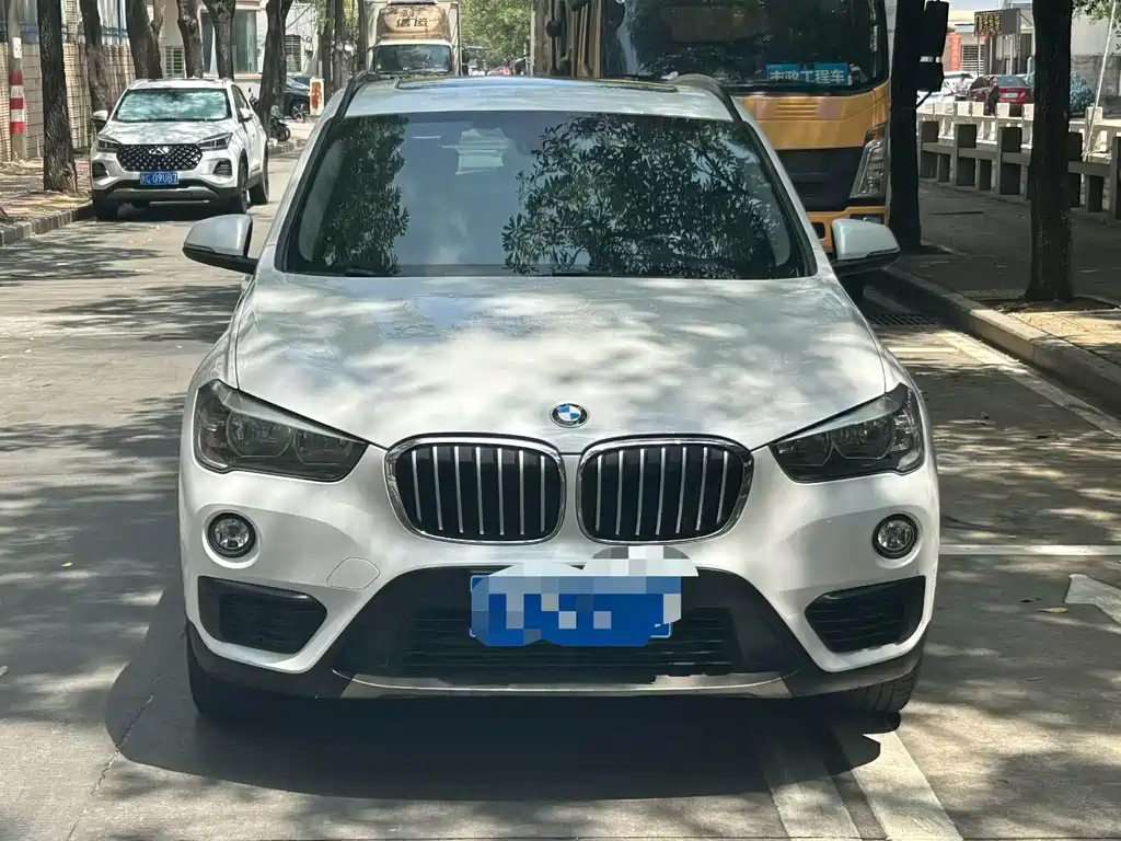 BMW X1 2019 — фото 2
