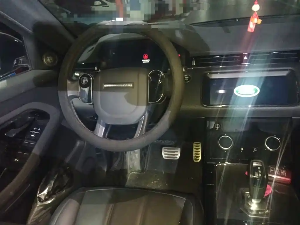 Land Rover Evoque 2020 — фото 6