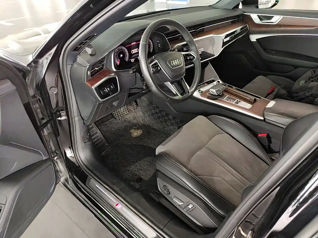 Audi A6L 2022 — фото 12