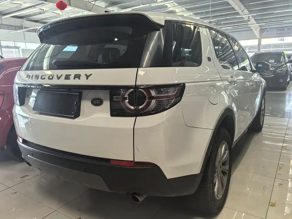 Land Rover Discovery Sport 2018 — фото 8