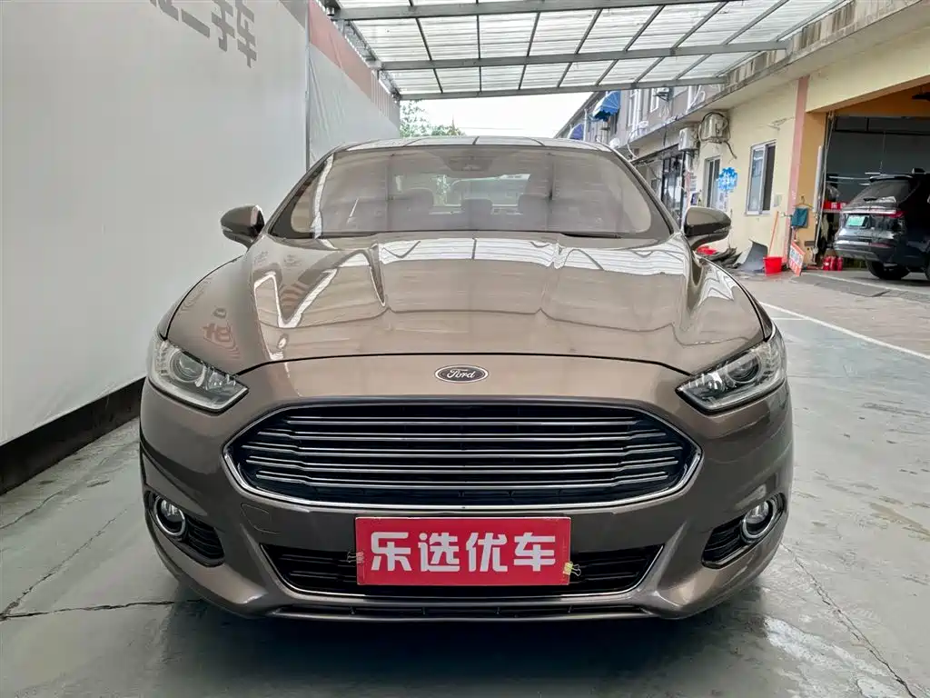 Ford Mondeo 2015 — фото 2
