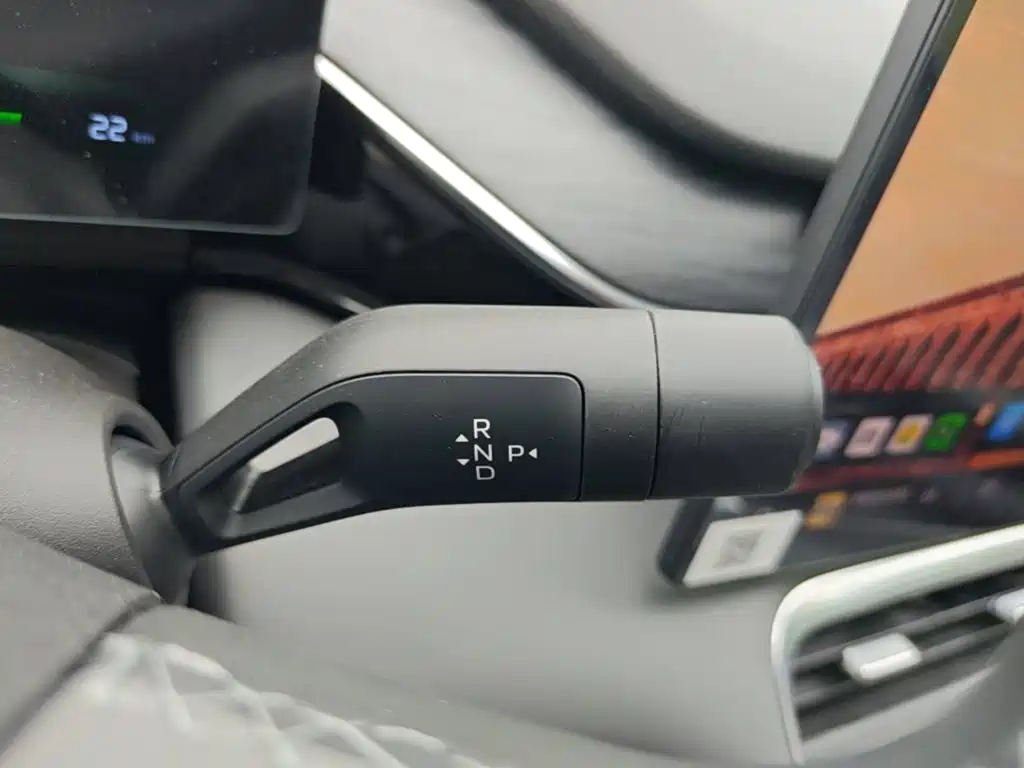 Geely Galaxy L6 2025 — фото 14