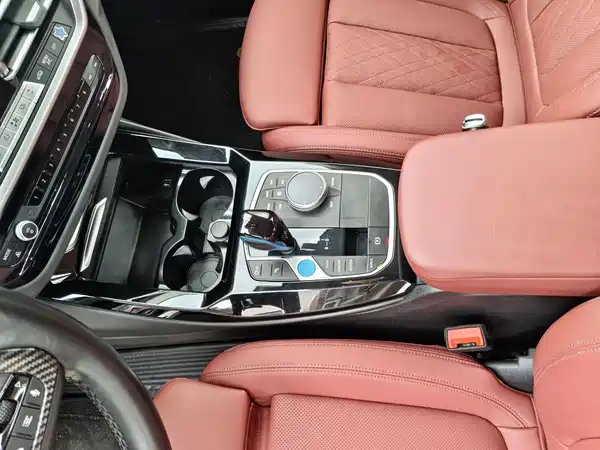 BMW iX3 2022