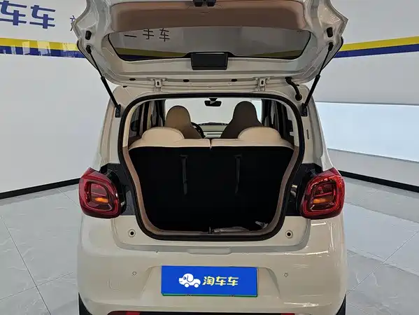 Wuling Hongguang MINIEV 2025