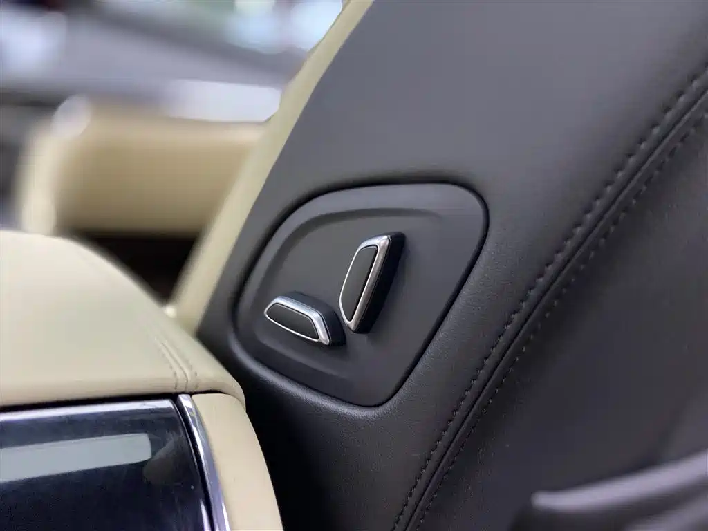 Cadillac CT6 2020 — фото 22