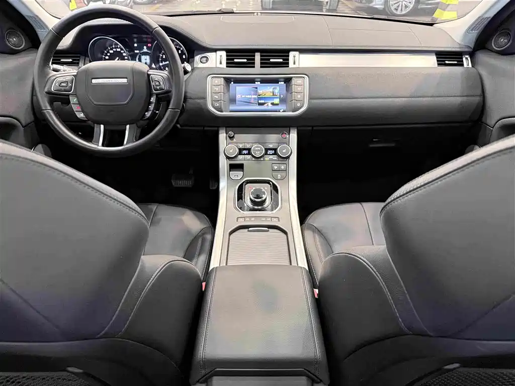 Land Rover Evoque 2018 — фото 8