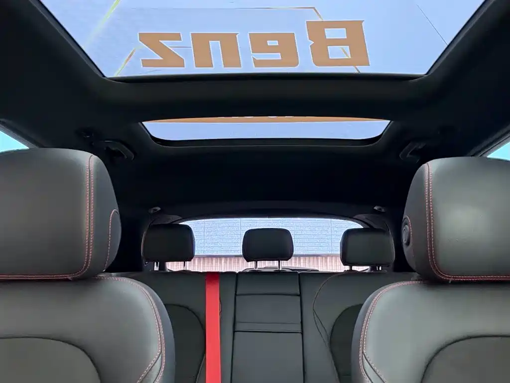 Mercedes-Benz GLC AMG 2023 — фото 15