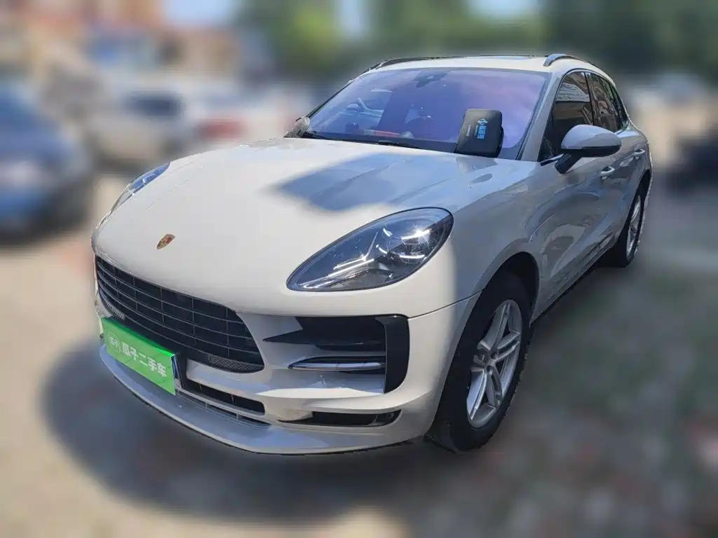 Porsche Macan 2021 — фото 1