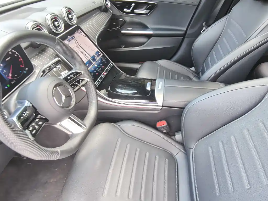 Mercedes-Benz C-Class 2023 — фото 10