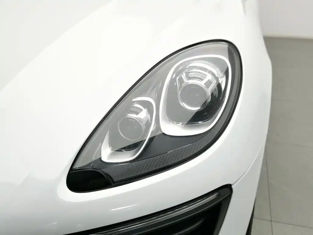 Porsche Macan 2015 — фото 7