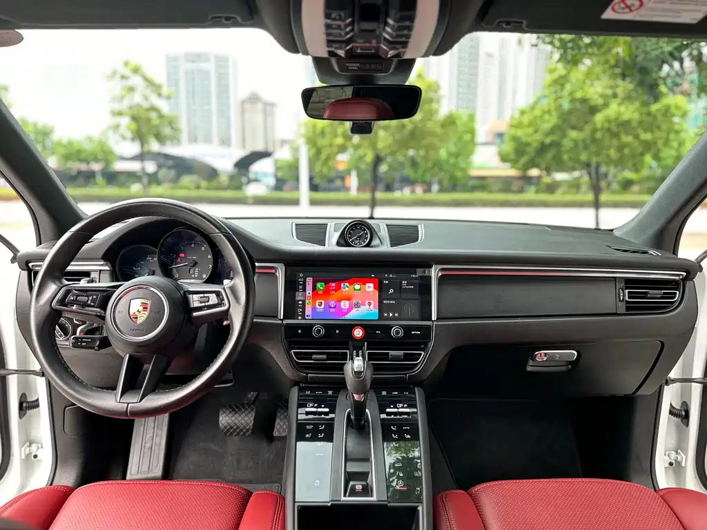 Porsche Macan 2022 — фото 17