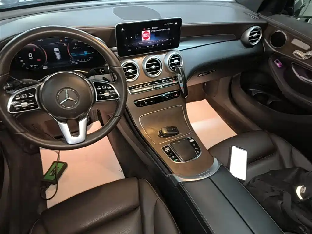 Mercedes-Benz GLC 2019 — фото 14