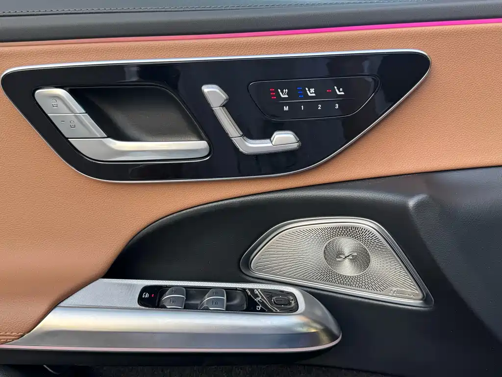 Mercedes-Benz E-Class 2026 — фото 13