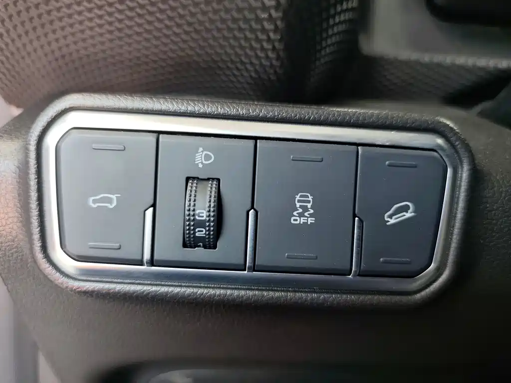 Haval Big Dog 2021 — фото 15