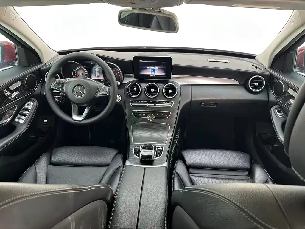 Mercedes-Benz C-Class 2018 — фото 11